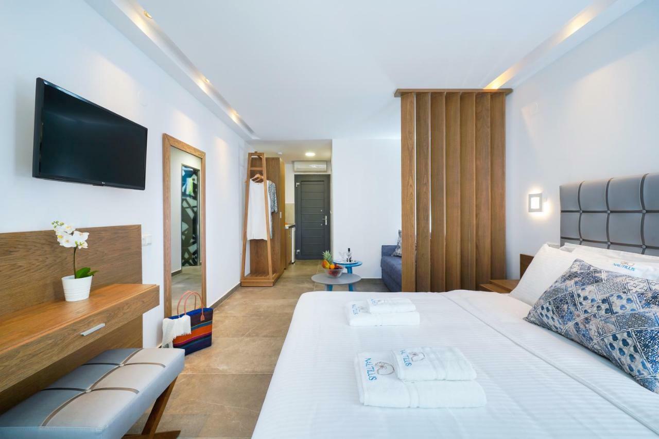 Studios Nautilus III Потос Екстер'єр фото